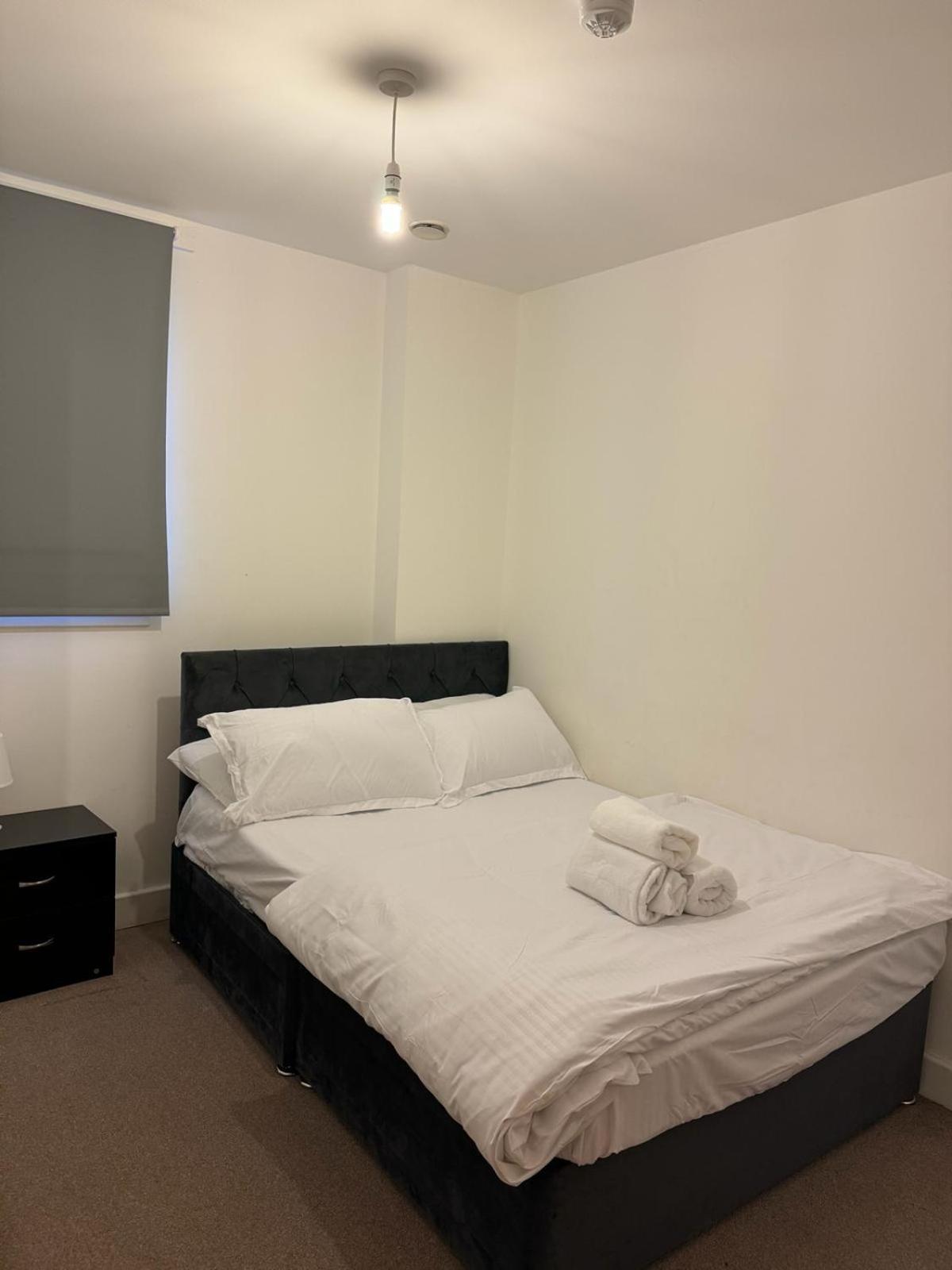 Spacious 2 Bedrooms Apartment In Stratford Лондон Экстерьер фото